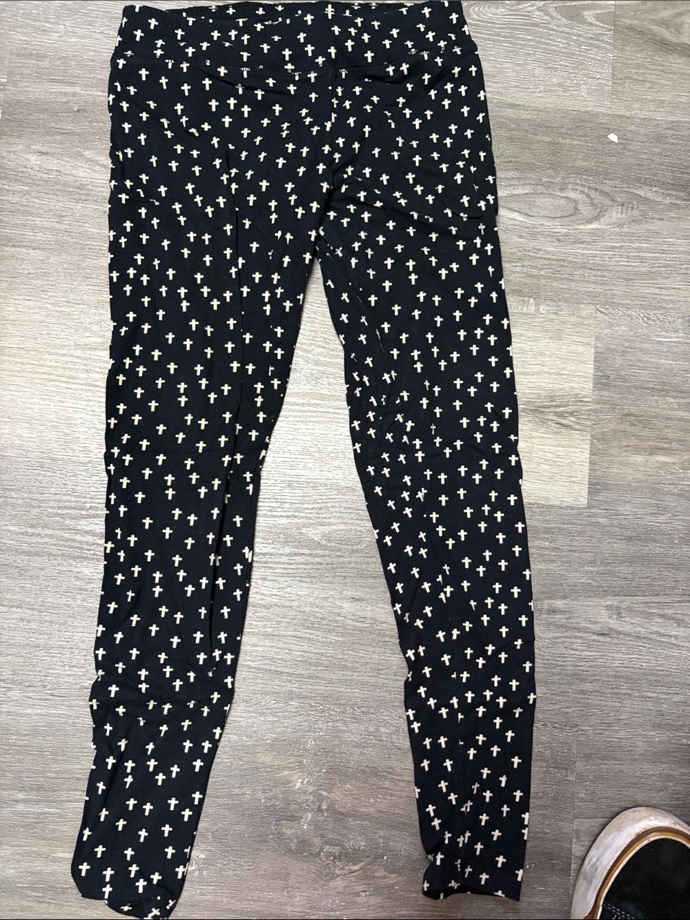 Garage Black Cross-Print Woman’s Leggings Size M.